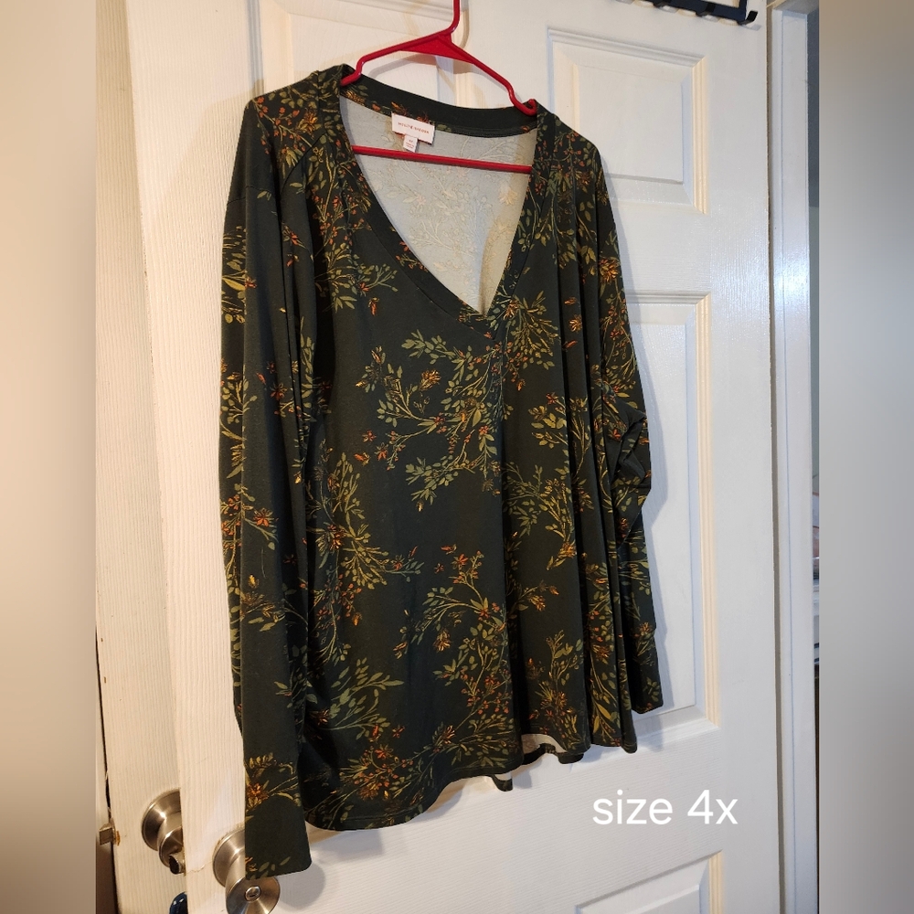 Long sleeve top